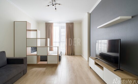 Продажа 1-комн квартиры на вторичном рынке улица Жукова,  д. 3