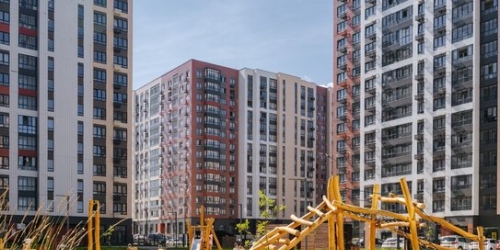 4-комн квартира ул Гатчинская,  д. 27