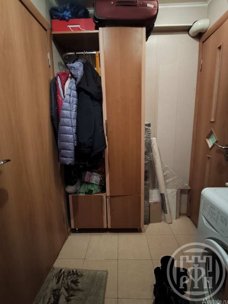 Продажа 1-комн квартиры на вторичном рынке Стачек пр-кт,  д. 202