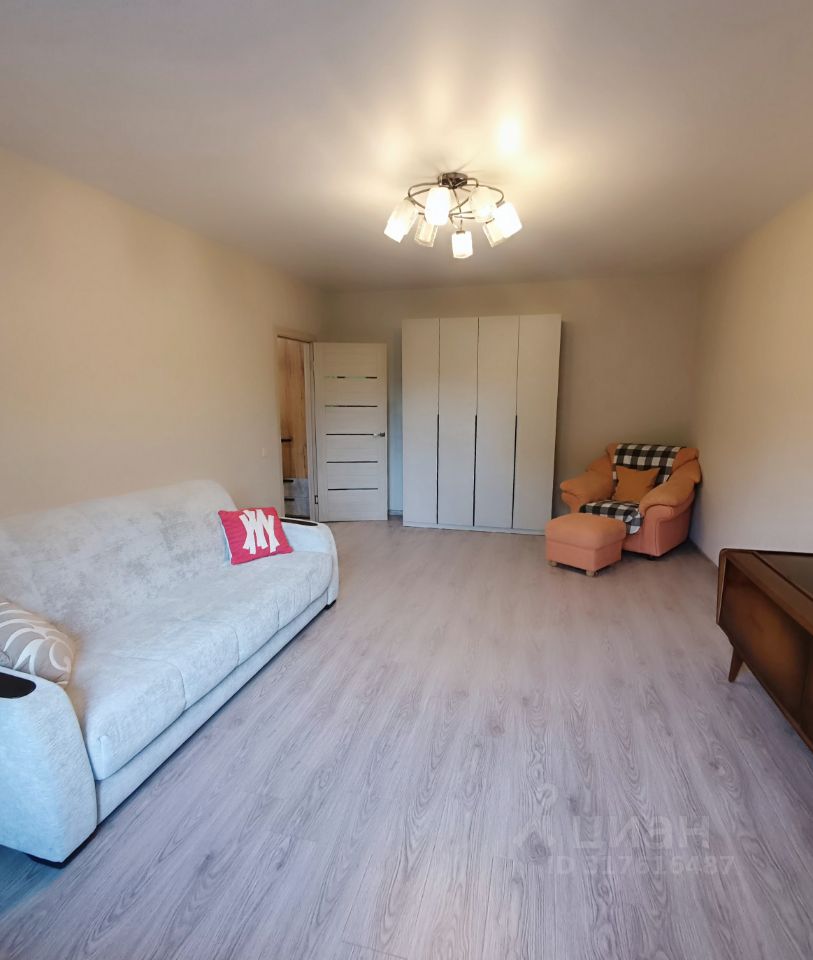 Аренда 2-комн квартиры на вторичном рынке Ленинский проспект, 88К3