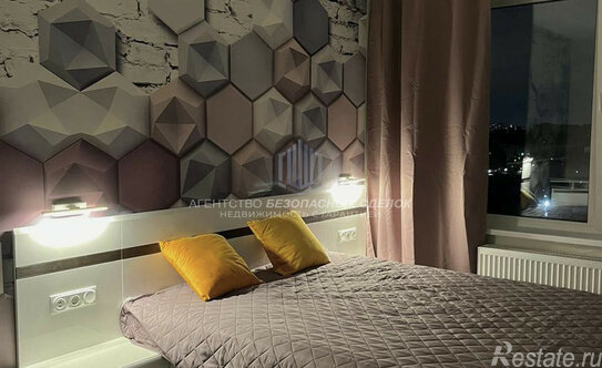 Аренда 1-комн квартиры на вторичном рынке Альпийский переулок,  д. 45