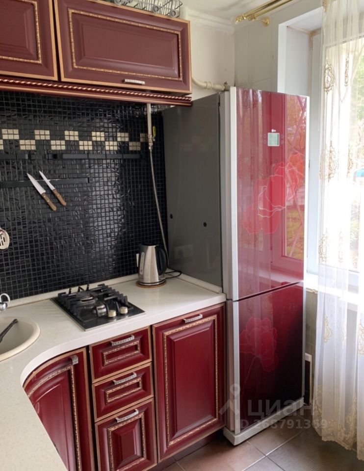 Аренда 2-комн квартиры на вторичном рынке Шмитовский проезд, 24