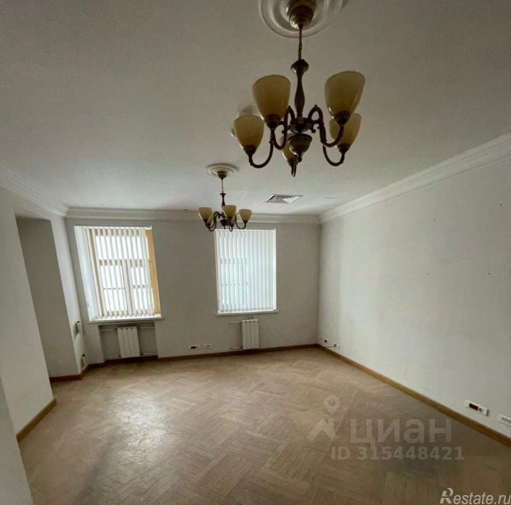 Продажа отдельного здания Люсиновский 3-й пер,  д. 5