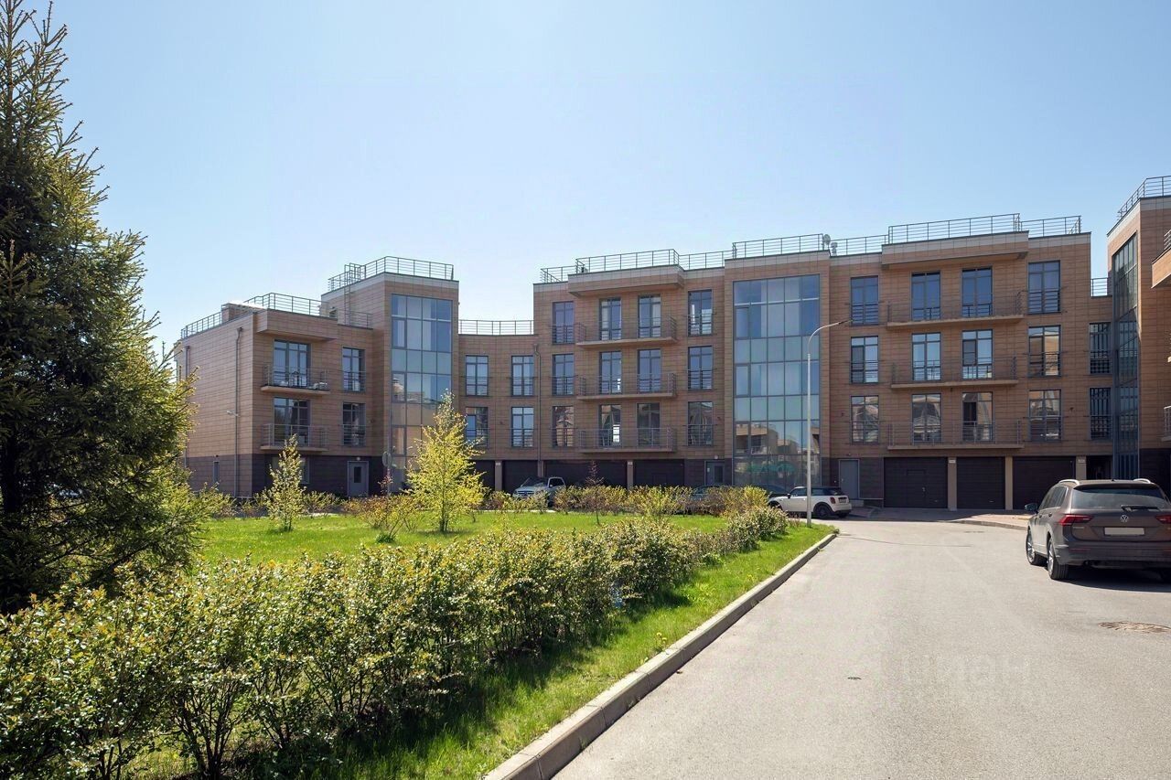 Продажа 3-комн квартиры на вторичном рынке улица Новая, 51к1