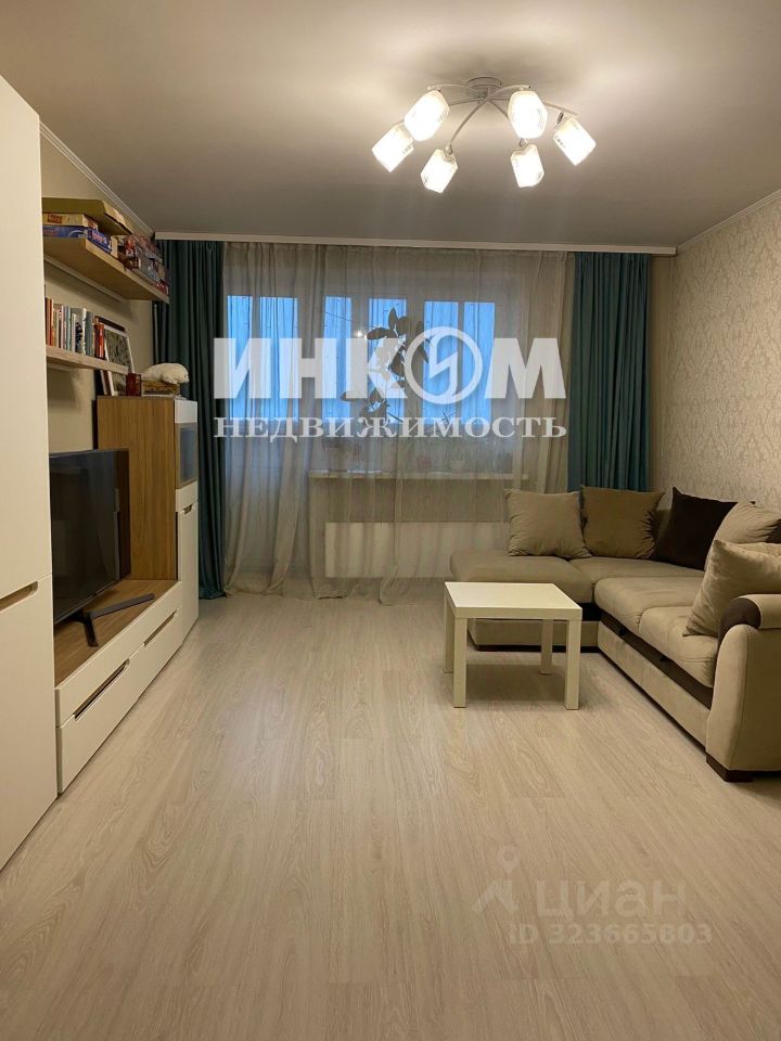 Продажа 2-комн квартиры на вторичном рынке Поварово пгт, улица Школьная, 11