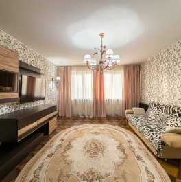 Продажа 3-комн квартиры на вторичном рынке Хошимина ул,  д. 9,  к. 1