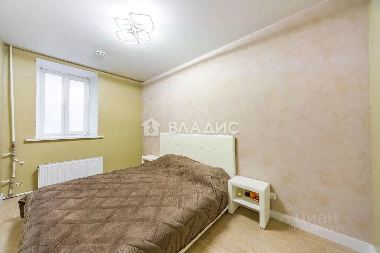 Продажа 2-комн квартиры на вторичном рынке Почтамтская улица,  д. 1