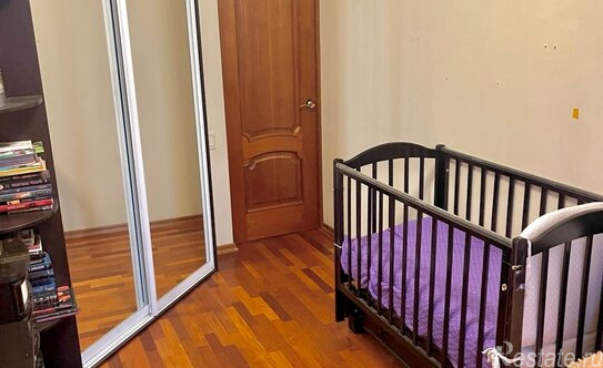 Продажа 4-комн квартиры на вторичном рынке Байкальская улица,  д. 35 к4