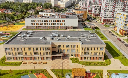 Продажа 2-комн квартиры на вторичном рынке Севильский Бульвар,  д. 3