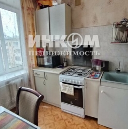 Продажа 1-комн квартиры на вторичном рынке ул Старобитцевская,  д. 15,  к. 1