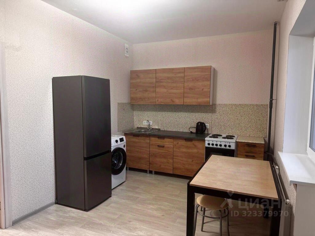 Аренда 1-комн квартиры на вторичном рынке Нижне-Каменская улица, 26