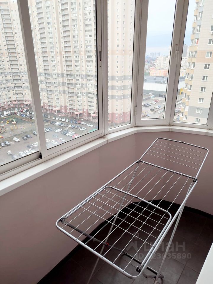 Аренда 2-комн квартиры на вторичном рынке Балашиха, улица Строителей, 3