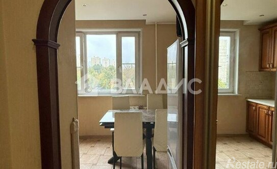 Продажа 3-комн квартиры на вторичном рынке ул 800-летия Москвы,  д. 32