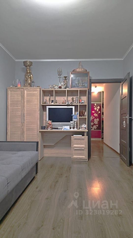 Продажа 1-комн квартиры на вторичном рынке проспект Ветеранов, 175