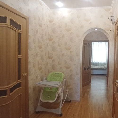 3-комн квартира Колпино, площадь Коммуны, 1/2