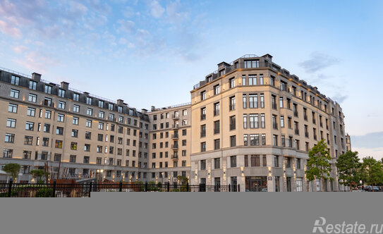 Продажа 3-комн квартиры на вторичном рынке набережная реки Карповки,  д. 31 к1 с1