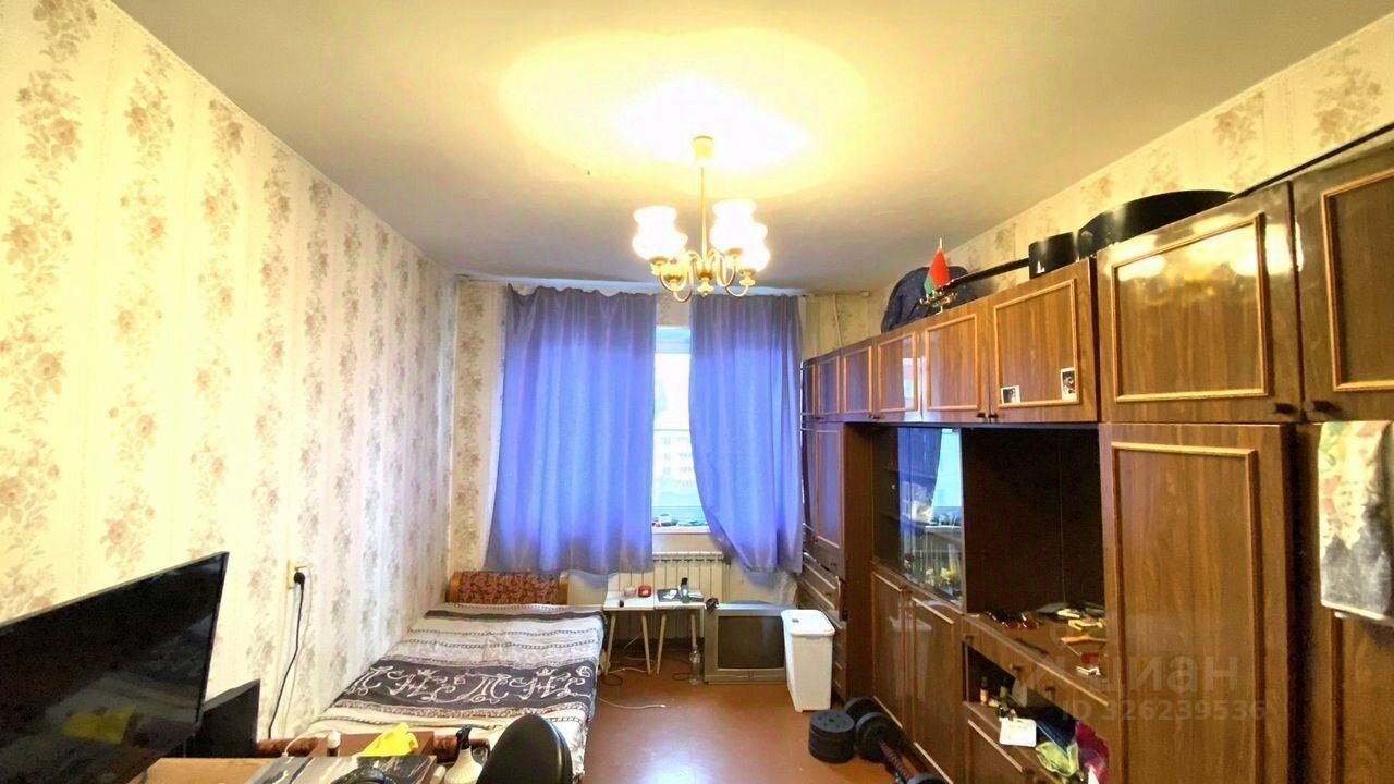 Продажа 2-комн квартиры на вторичном рынке Шлиссельбург, улица Староладожский канал, 26