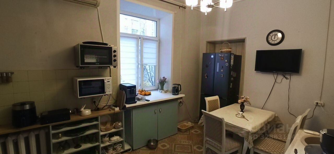 Продажа 2-комн квартиры на вторичном рынке набережная Тараса Шевченко, 1