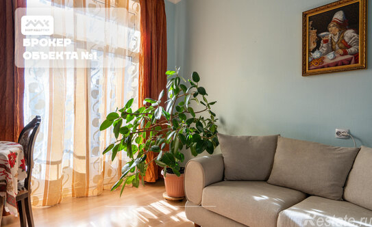 Продажа 3-комн квартиры на вторичном рынке ул Стахановцев,  д. 9а