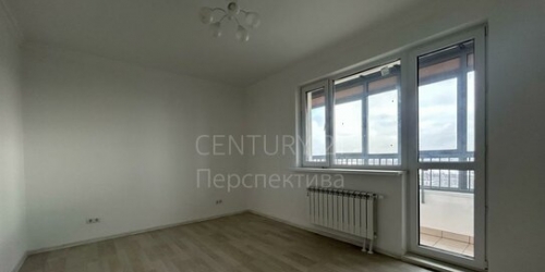 3-комн квартира Ереванская улица,  д. 8