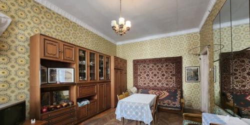 3-комн квартира 11-я линия,  д. 22