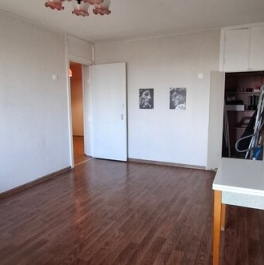 Продажа 2-комн квартиры на вторичном рынке ул Олонецкая,  д. 2А