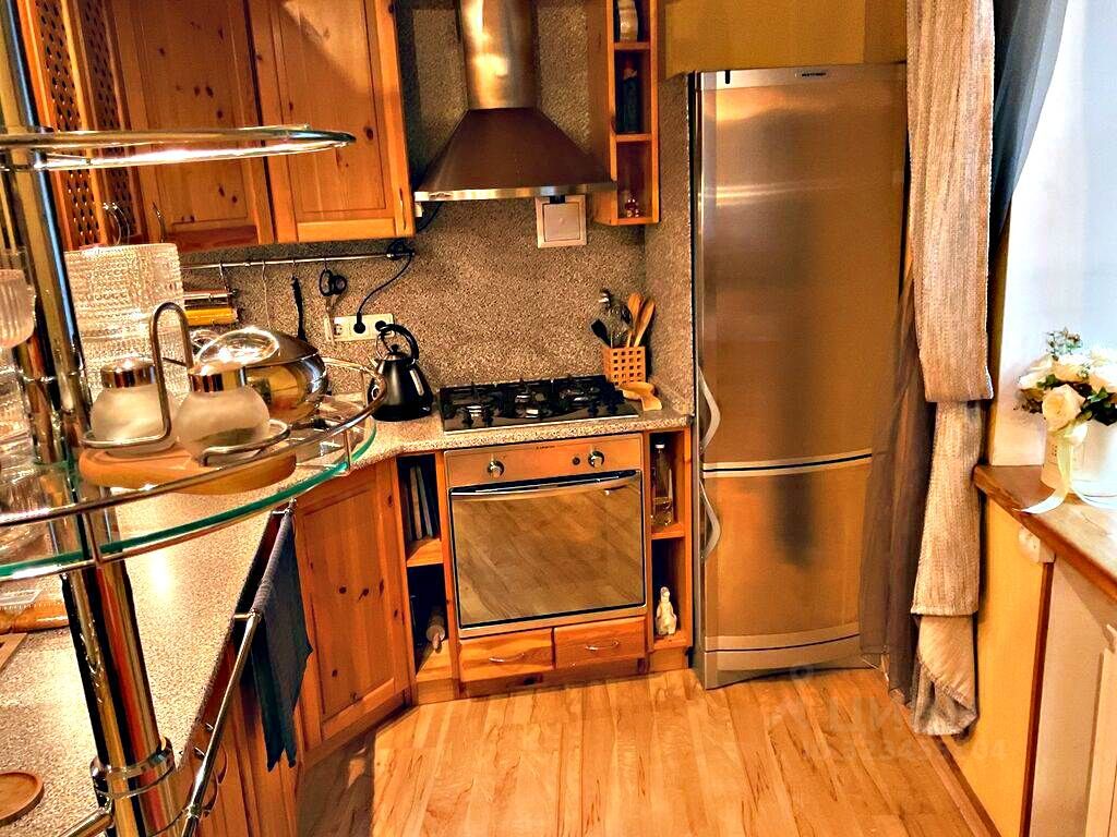 Продажа 3-комн квартиры на вторичном рынке улица Плющиха, 16С2