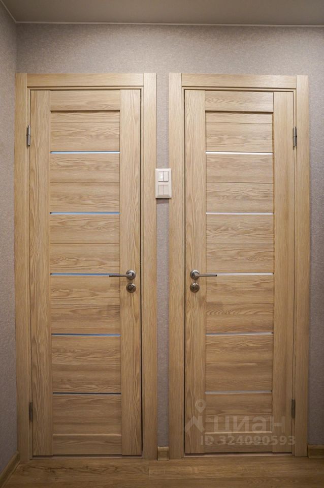 Продажа 2-комн квартиры на вторичном рынке проспект Космонавтов, 64