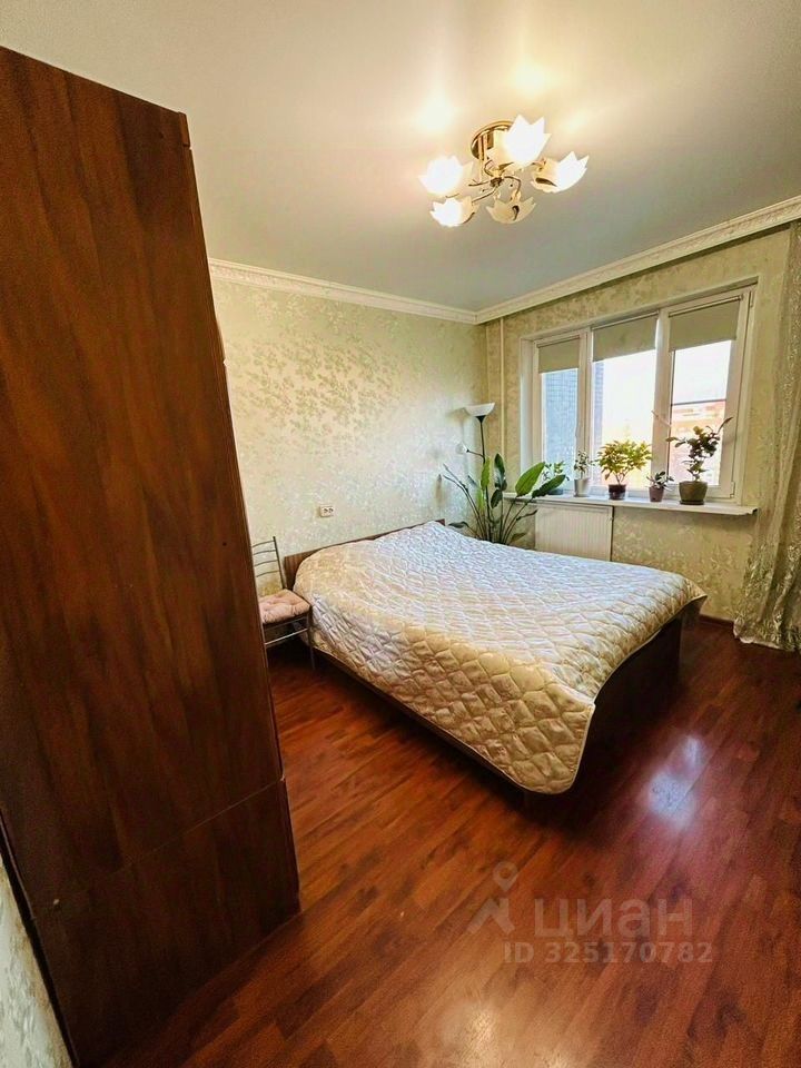 Продажа 1-комн квартиры на вторичном рынке Брестский бульвар, 9