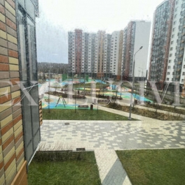 Продажа 2-комн квартиры на вторичном рынке Кварцевая ул,  д. 4 к1