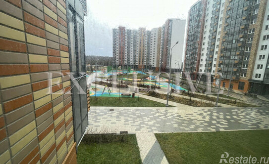 Продажа 2-комн квартиры на вторичном рынке Кварцевая ул,  д. 4 к1