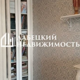 Продажа 1-комн квартиры на вторичном рынке Комендантский пр-кт,  д. 32,  к. 3