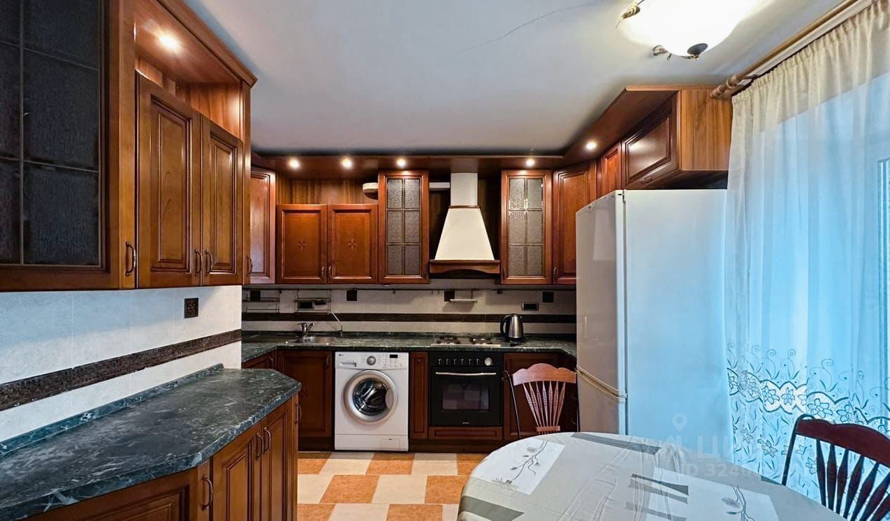 Аренда 2-комн квартиры на вторичном рынке улица Фридриха Энгельса, 36С1