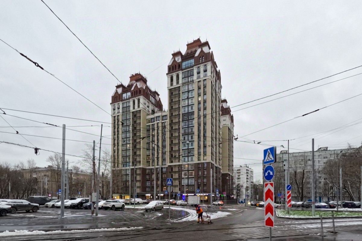 Продажа 3-комн квартиры на вторичном рынке Мясниковская 1-я ул,  д. 2