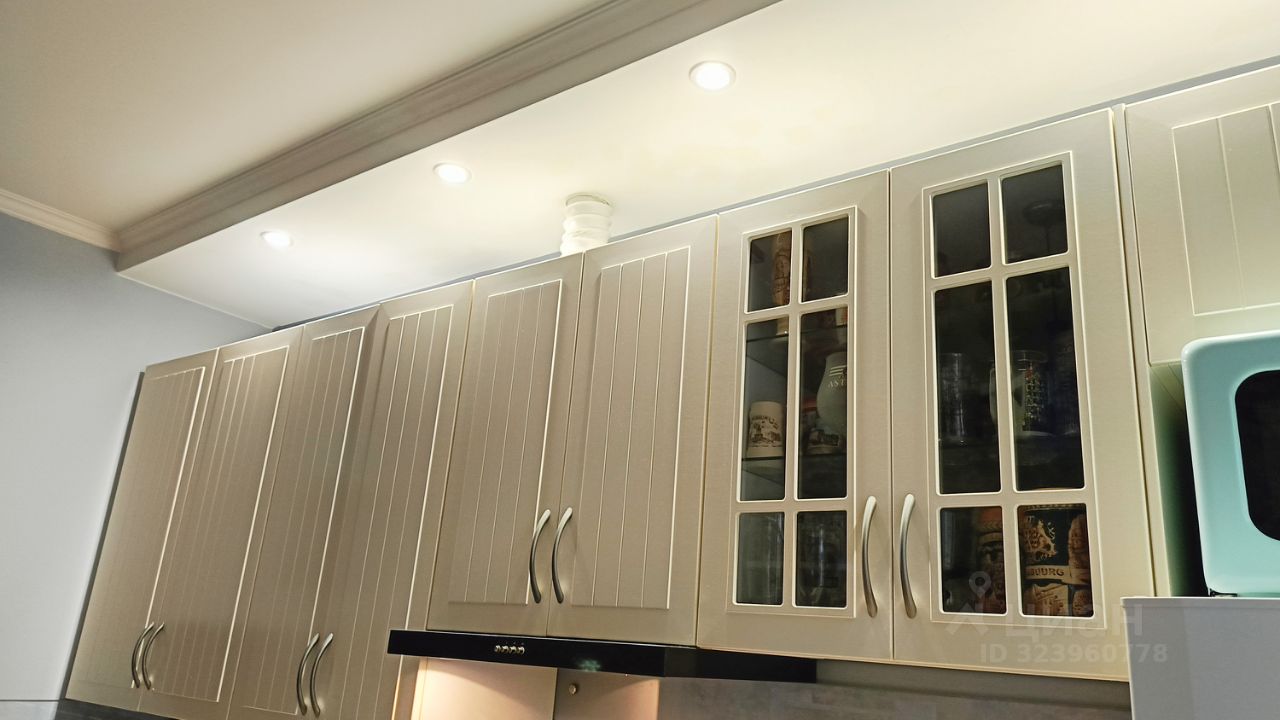 Продажа 2-комн квартиры на вторичном рынке Опалиха мкр, улица Дежнева, 11