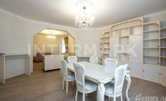 Продажа 4-комн квартиры на вторичном рынке Голиковский переулок,  д. 5