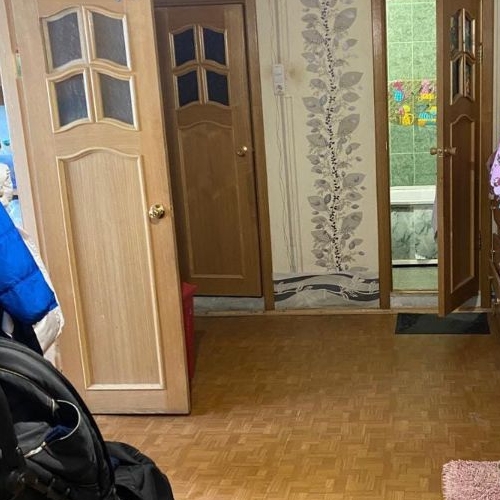 4-комн квартира Колпино, улица Ижорского Батальона, 16