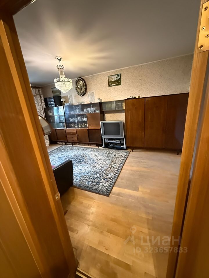 Продажа 2-комн квартиры на вторичном рынке Белореченская улица, 41К2