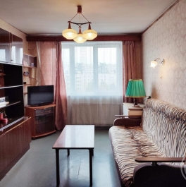 Продажа 3-комн квартиры на вторичном рынке Загребский бул. ,  д. 17,  к. 3