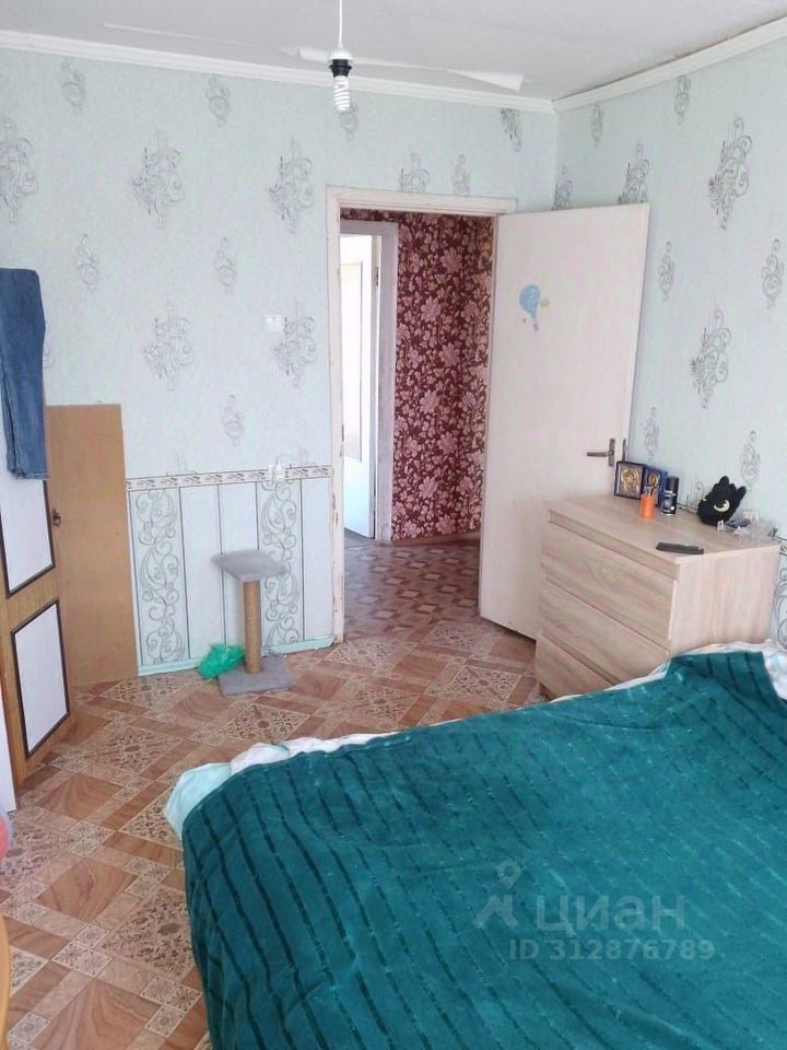 Продажа 2-комн квартиры на вторичном рынке д. Гостицы, 5