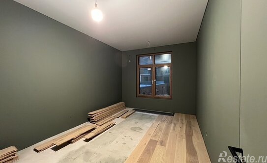 Продажа 4-комн квартиры на вторичном рынке Петровская коса,  д. 6 к1