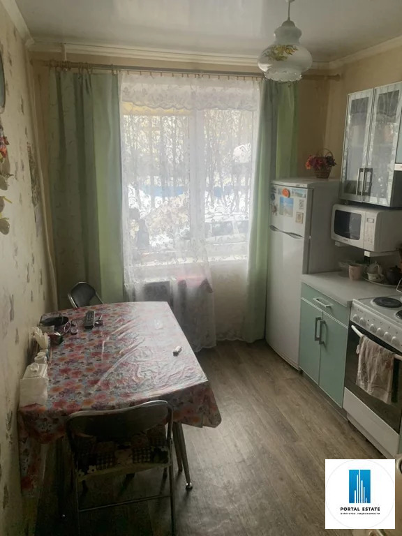 Продажа 3-комн квартиры на вторичном рынке Чехов, ул. Московская,  д. 100