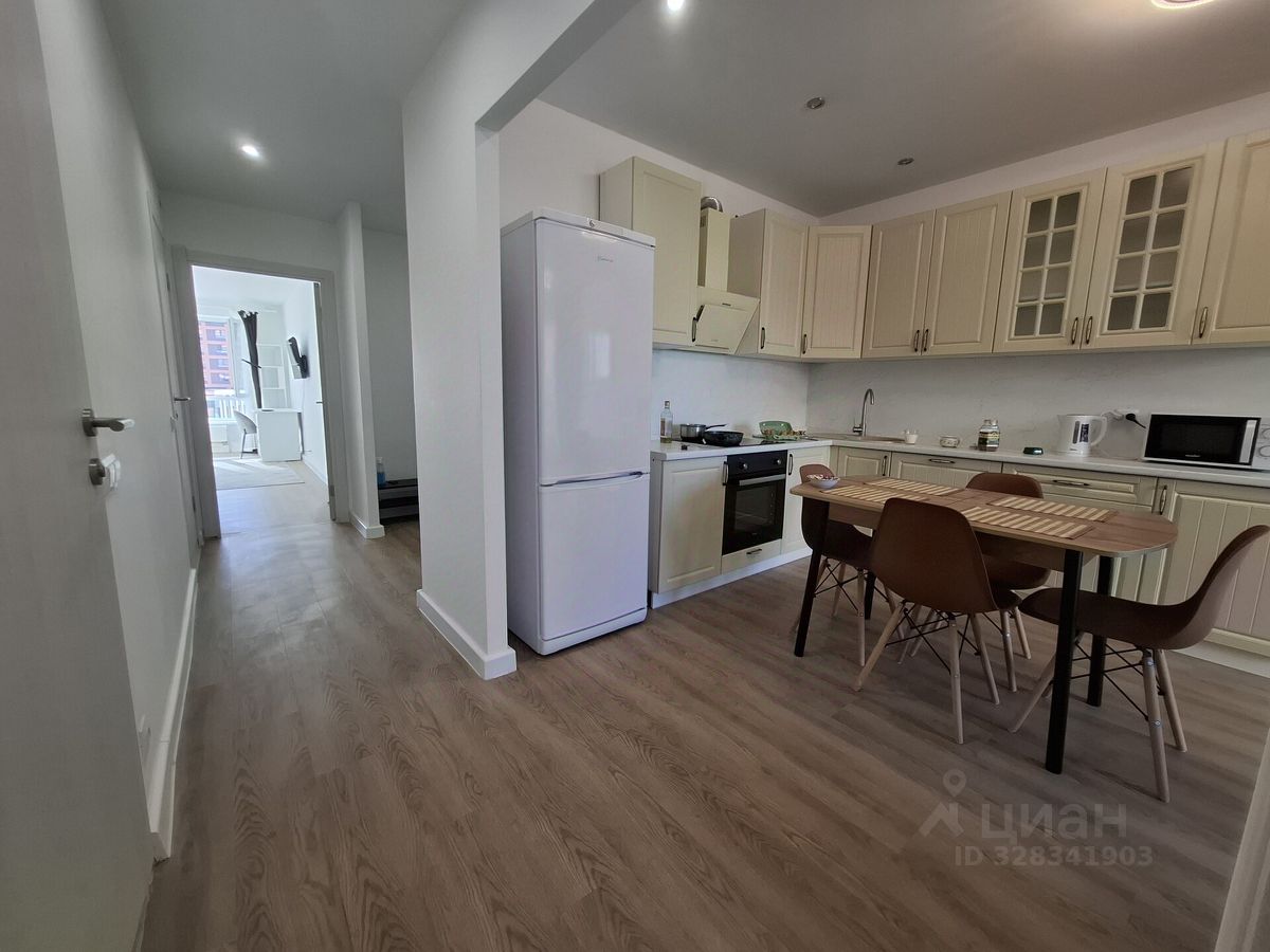 Аренда 3-комн квартиры на вторичном рынке Очаковское шоссе, 5к1