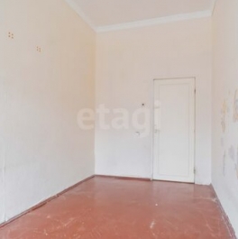 Продажа 2-комн квартиры на вторичном рынке Садовая ул,  д. 68