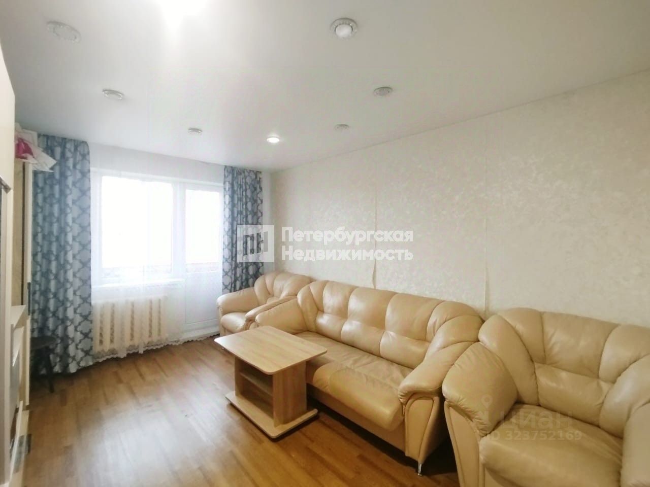 Продажа 2-комн квартиры на вторичном рынке пос. Гончарово, улица Школьная, 15