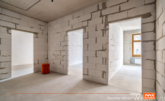 Продажа 2-комн квартиры на вторичном рынке Басков пер,  д. 2