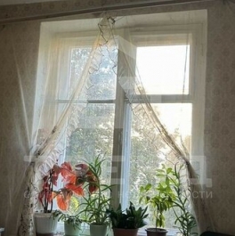 Продажа 2-комн квартиры на вторичном рынке улица Федосеенко,  д. 32