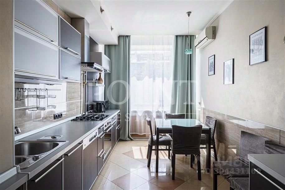 Продажа 3-комн квартиры на вторичном рынке Большой Палашевский переулок, 3