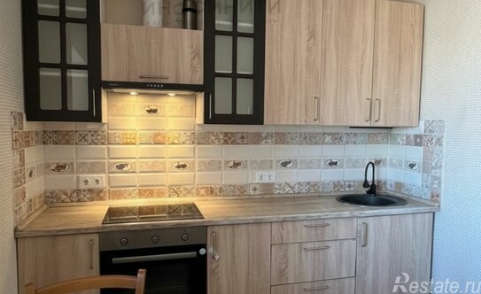 Продажа 2-комн квартиры на вторичном рынке ул Сеславинская,  д. 32,  к. 2