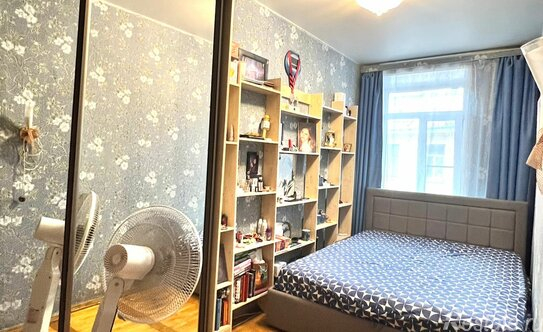 Продажа 4-комн квартиры на вторичном рынке Обводного Канала наб